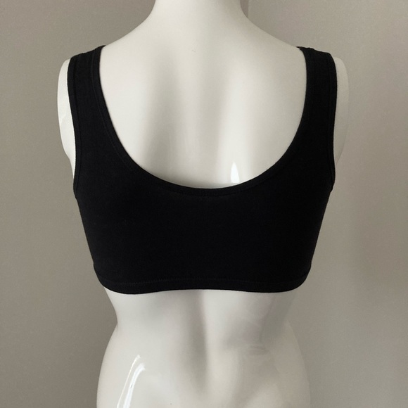 3 Keyhole Sports Bras - Picture 8 of 12